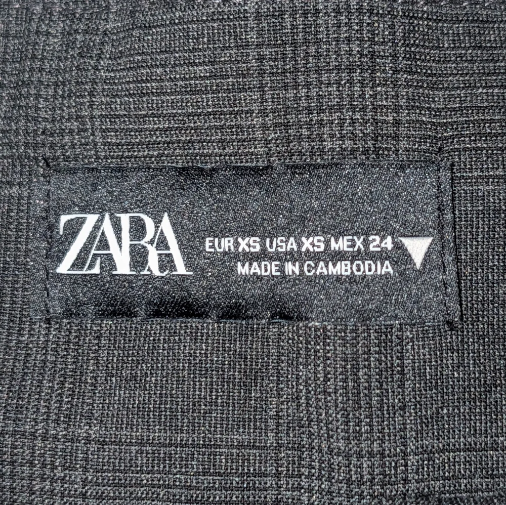 ZARA Skort Dark Grey Preppy Schoolgirl Style With Belt - Picture 4 of 4